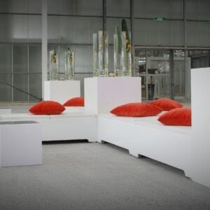 witte loungebank